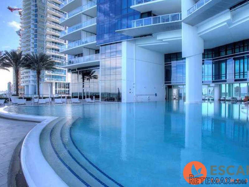 Luxury Apartment In Sunny Isles Beach - 2