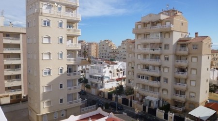 Resale · Apartment · Spain · Costa Bl..
