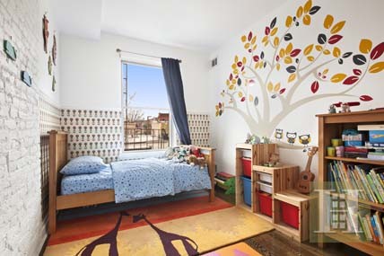3 bedroom Apartment For Sale: 695.. - 2