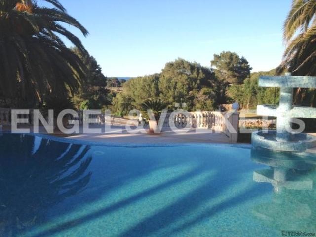Country house with beautiful sea views - 2