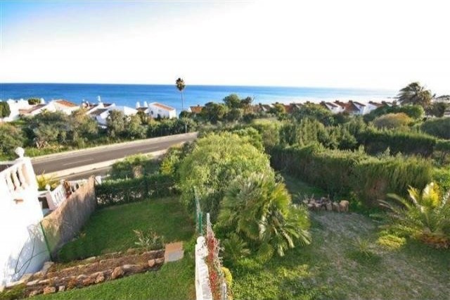 2 bedroom town house for sale
