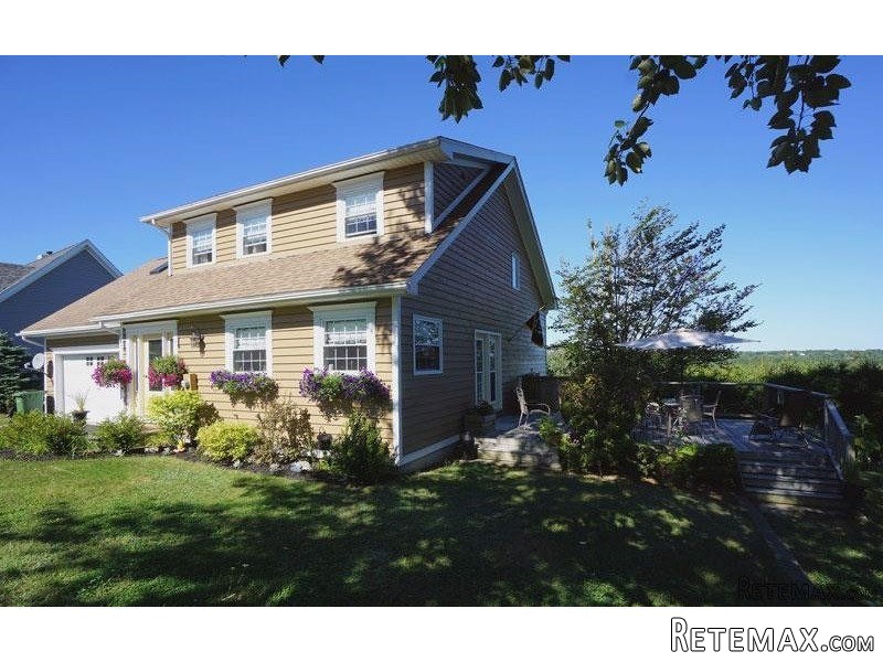 3 bedroom House For Sale: 6 Westwind.. - 2