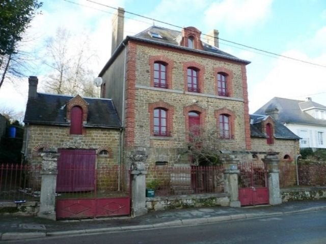Stunning Village Manor House