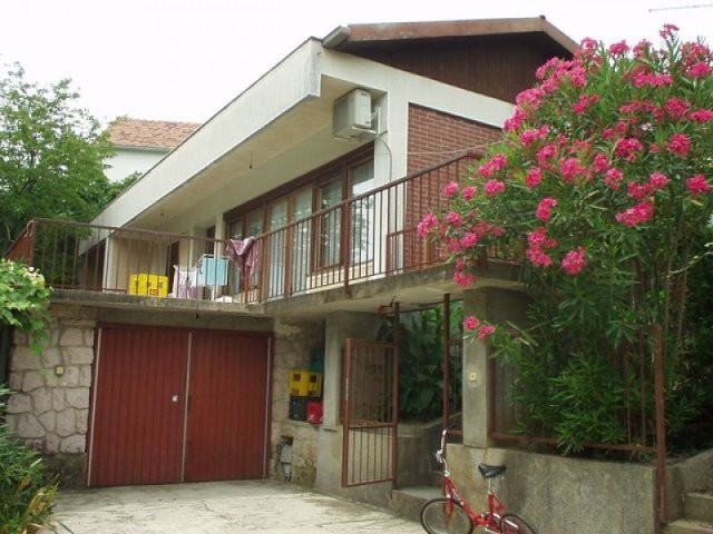 House in Đenovići, Herceg Novi