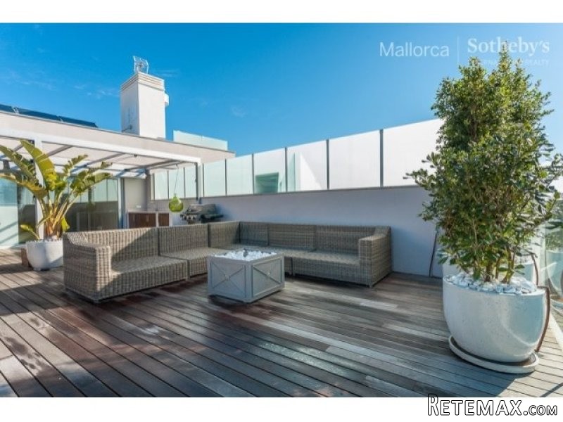 Waterfront duplex penthouse with direct - 2