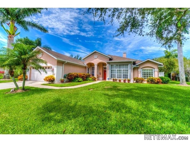 4 bedroom House For Sale: 1110 93rd St..