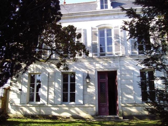 House For Sale: 17610 CHARENTE-MARITIME