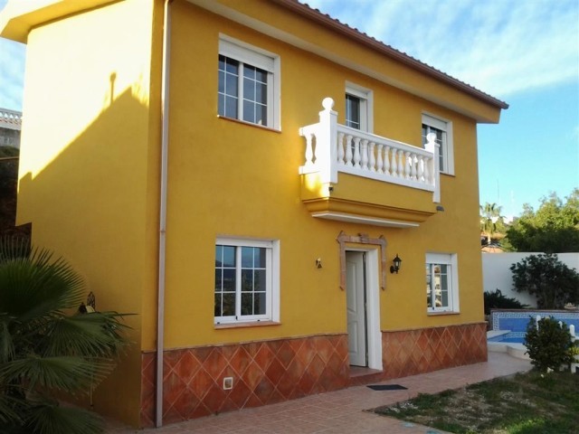 Villa - A 3 bedroom, 2 bathroom..