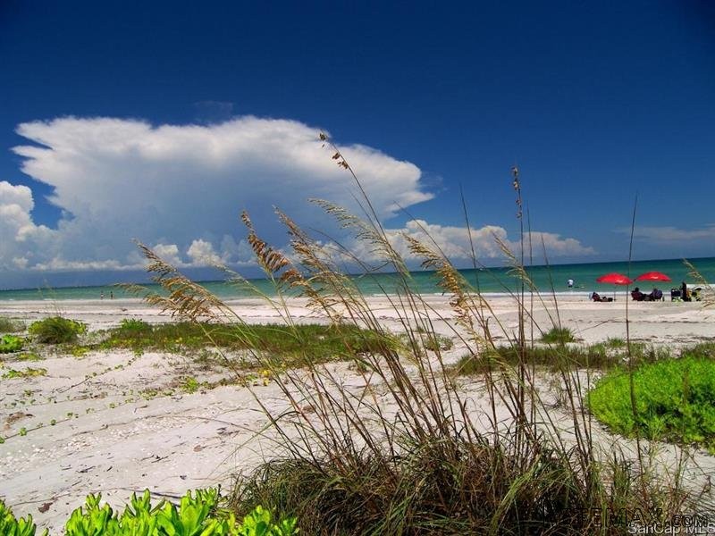 2 bedroom Condominium For Sale:..