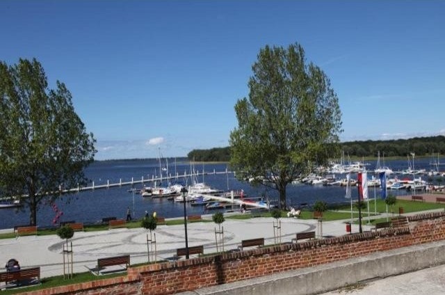 Prime Zoned Waterfront Land