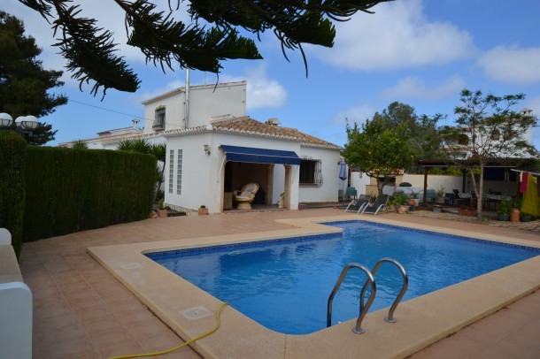 4 Bedroom 3 Bathroom Villa Javea - Javea - 2