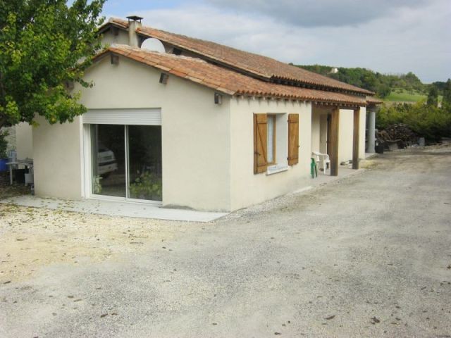 2 beds single storey house