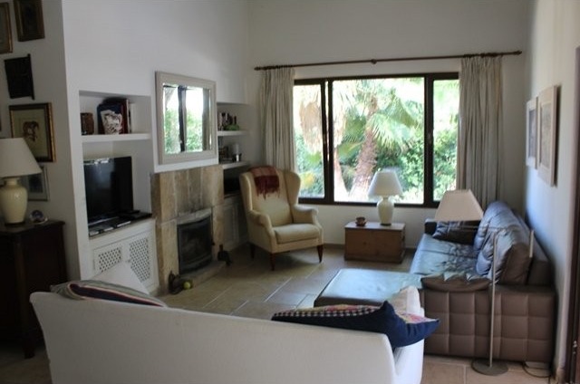 3 Bedroom Villa in Javea - 2