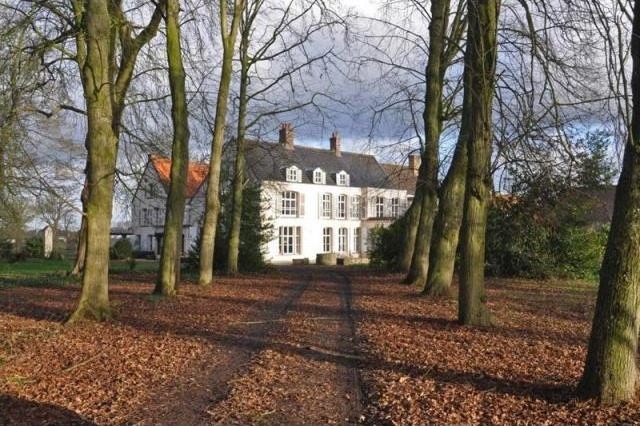 10 bedroom Manor House For Sale: 59470..
