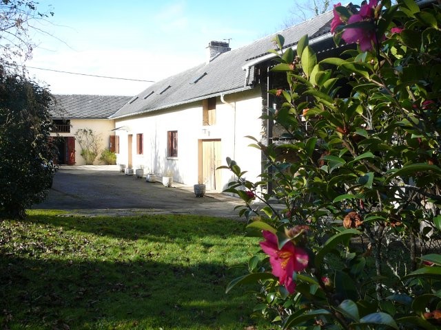Mountain Retreat & Outbuilding