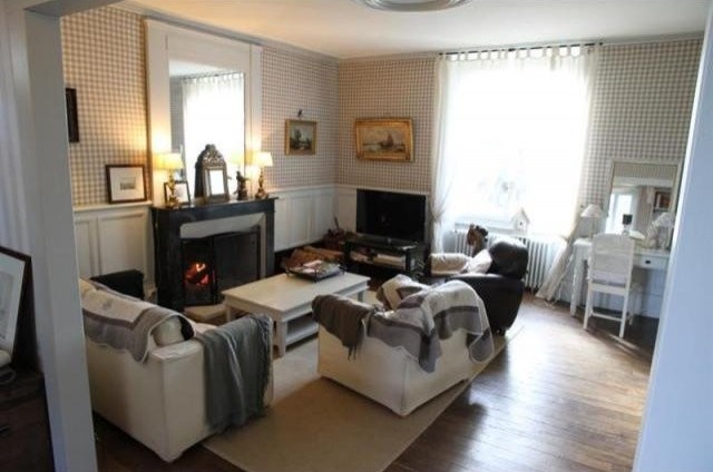 6 bedroom House For Sale: 86000 ENTRE.. - 2