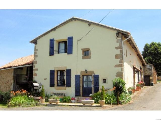 Attractive Country House With Views