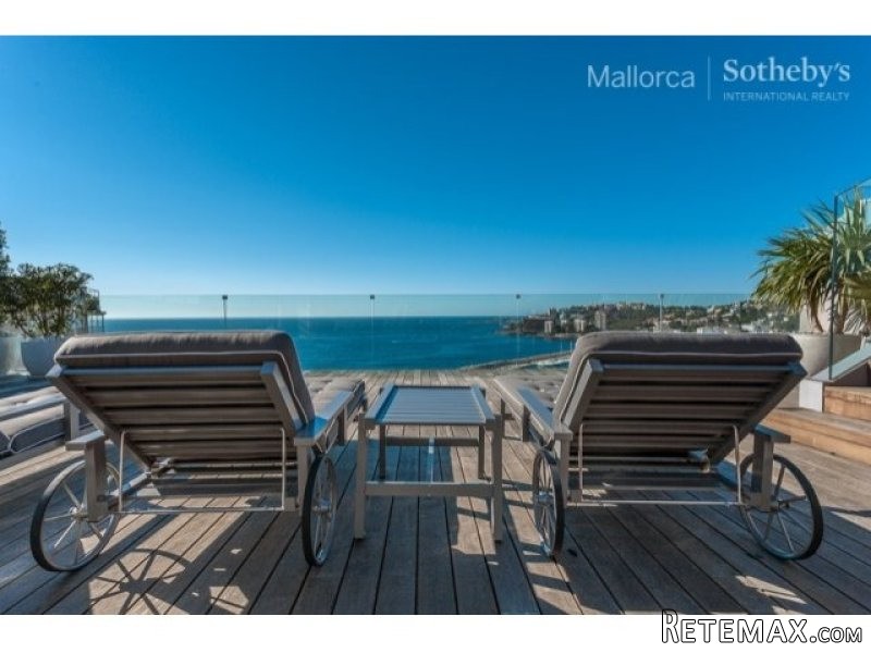 Waterfront duplex penthouse with direct