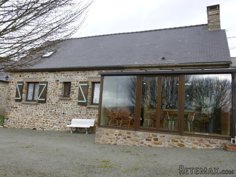 Nice Country House with Outbuilding