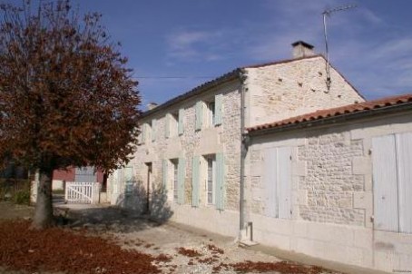 Stone House For Sale St Jean D Angely - 2