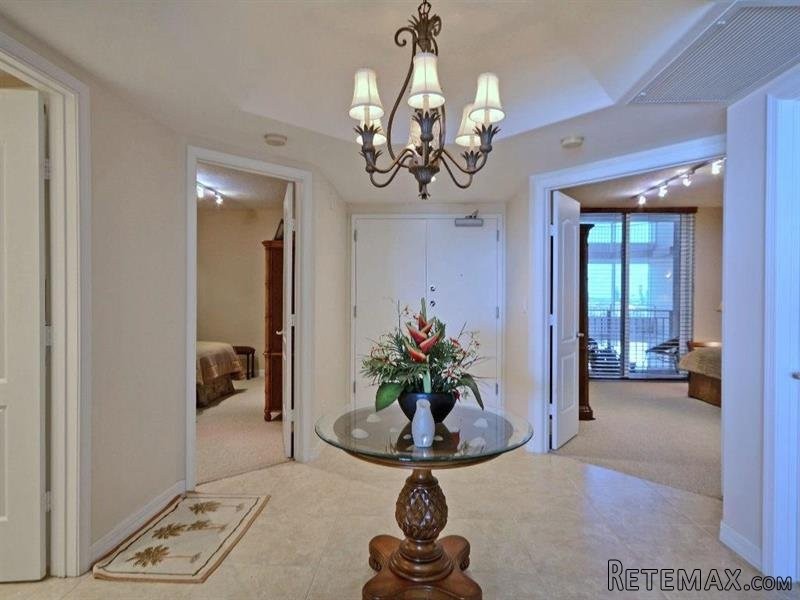 3 bedroom Flat For Sale: 3000 N Highway.. - 2