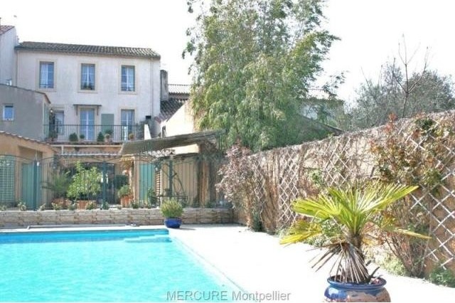 8 bedroom House For Sale: 34500 BEZIERS - 2