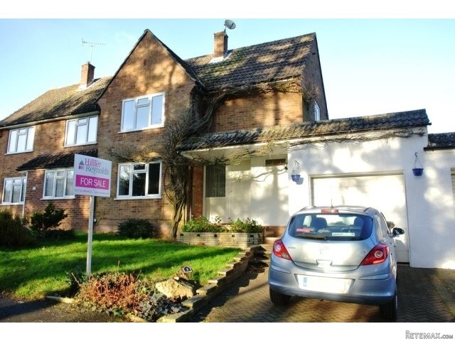 Harrison Road, Borough Green £350,000