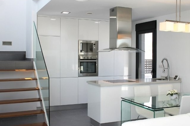 MODERN DESIGNED VILLA - 2