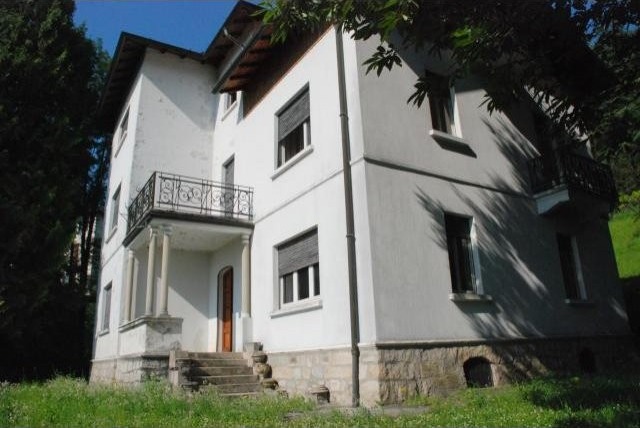7 bedroom Villa For Sale: Gignese, IT - 2