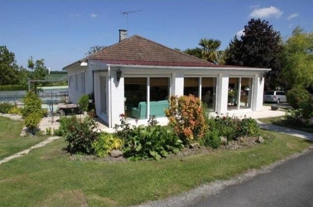 3 bedroom House For Sale: 86110 VIENNE - 2