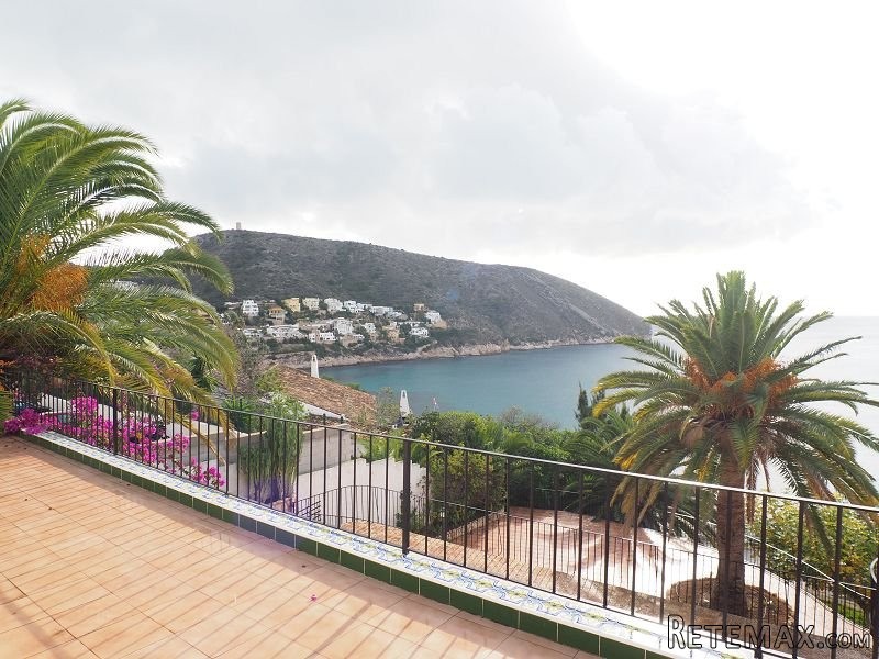5 Bedrooms - Villa - Alicante - For Sale - 2