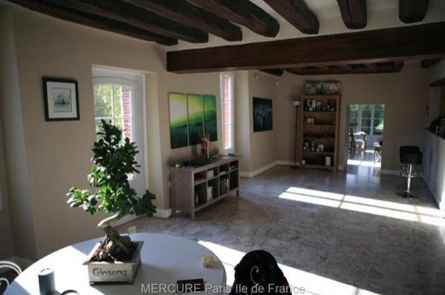 4 bedroom House For Sale: 77370 VIEUX.. - 2