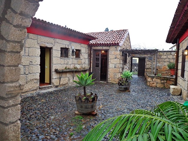 House in Granadilla - 2