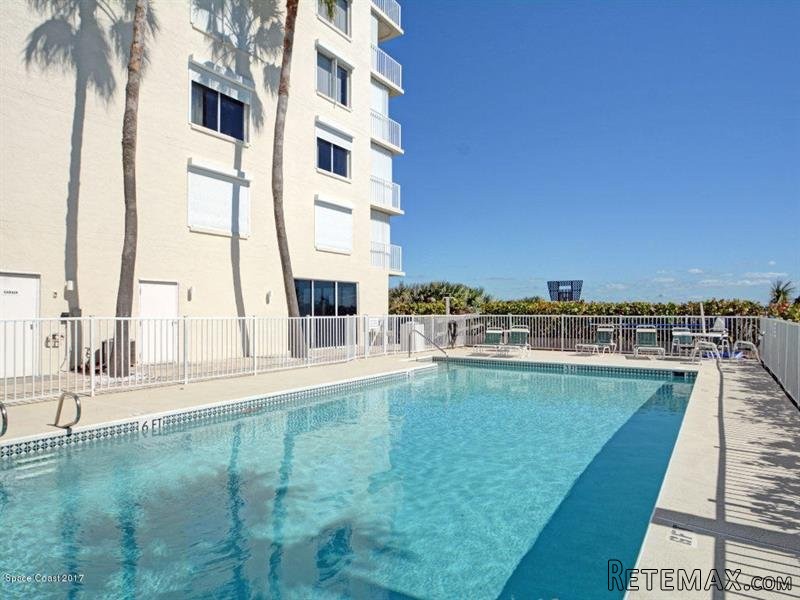3 bedroom Flat For Sale: 1405 Highway.. - 2