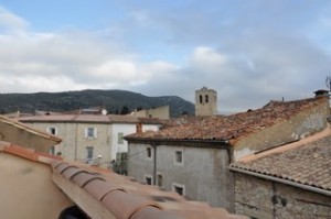 Renovated Village House, Nice Views.