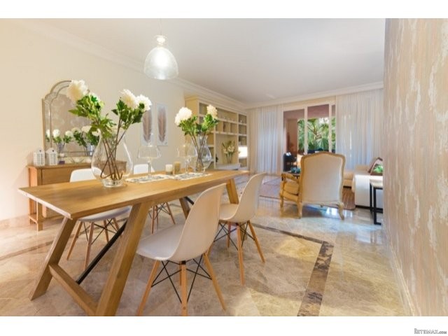 3 bed villa in Nueva Andalucia - 2