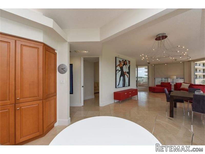 3 bedroom Town House For Sale: 3030.. - 2