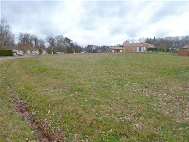 Building Plot In A Small New Buildings'..