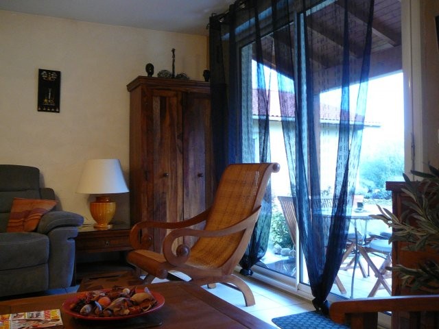 4 Bed Country House In Ideal Spot - 2