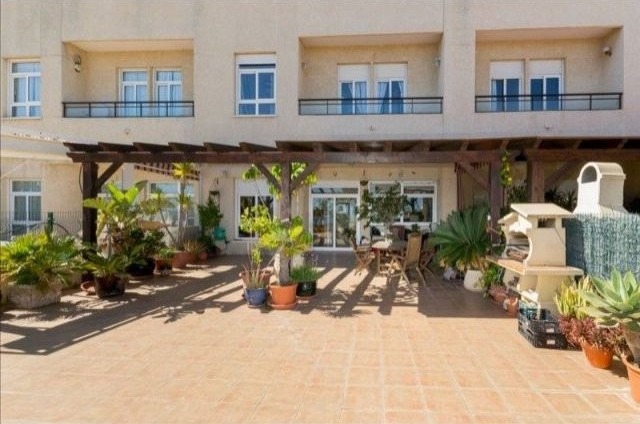 Town House - Town house duplex with.. - 2