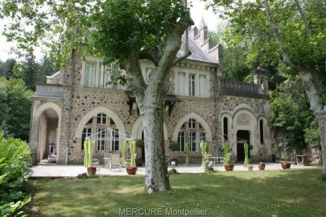 6 bedroom Castle For Sale: 30120 LE..