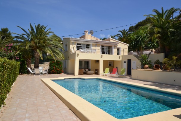 5 Bed 4 Bath Villa Javea Tennis Court..