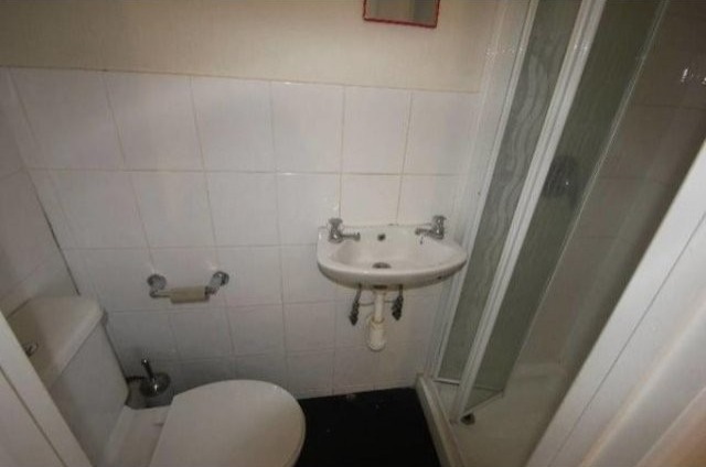 Flat/Apartment To Let in London - 2