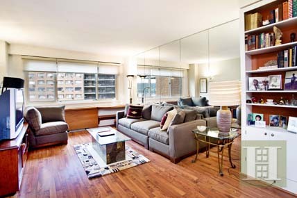 1 bedroom Apartment For Sale: 2621..
