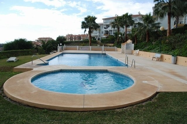 2 Bed Apartment for sale in Mijas Costa - 2