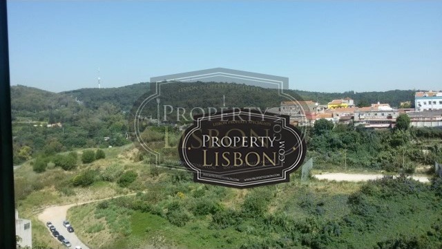 T3 Lisbon Apartment in Campo de Ourique - 2