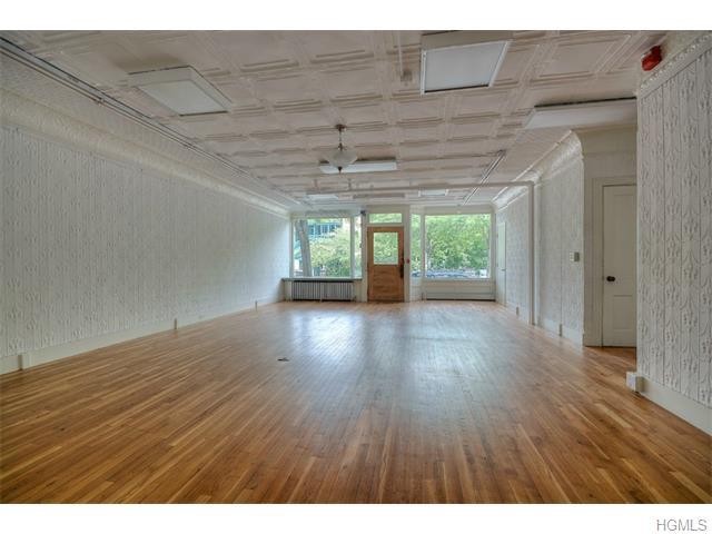 Commercial For Sale: Bedford Hills, New.. - 2