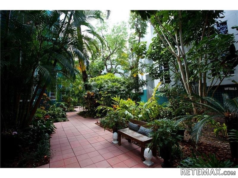 2 bedroom Property For Sale: 4950.. - 2