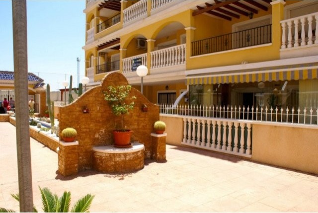 2 bedroom, 1 bathroom Apartment 0m2 - 2