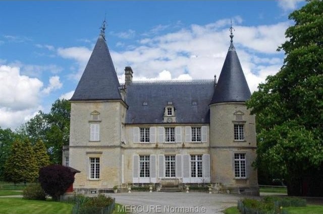 9 bedroom Castle For Sale: 14700 FALAISE - 2